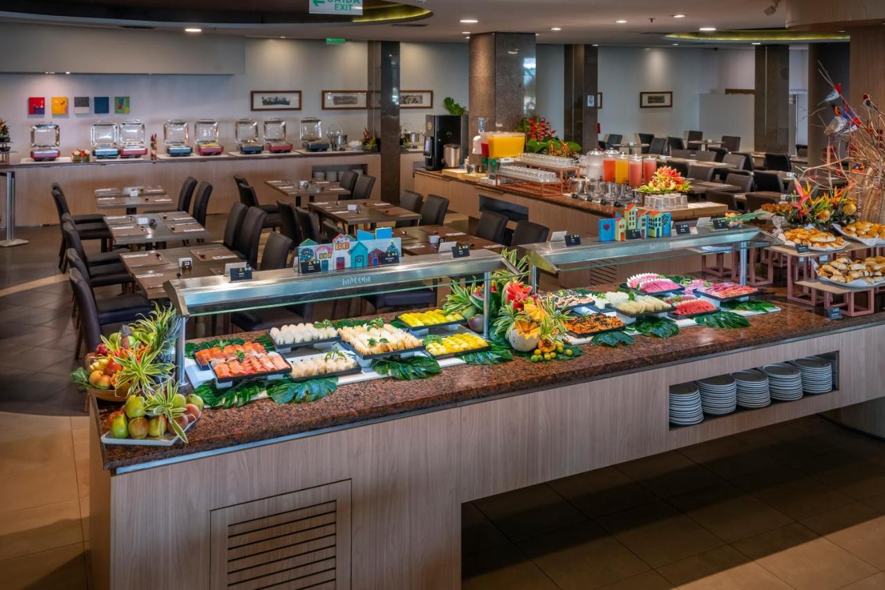 Serhs Natal Grand Hotel & Resort ภายนอก รูปภาพ The buffet at the airport